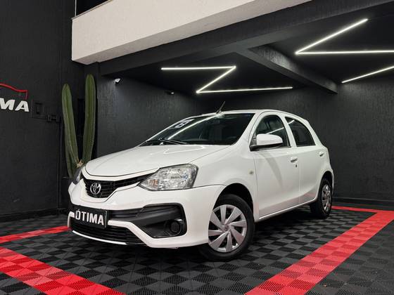 TOYOTA ETIOS 1.3 X 16V FLEX 4P MANUAL TOYOTA ETIOS 1.3 X 16V FLEX 4P MANUAL